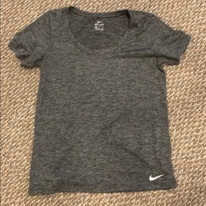 Grey Nike Drifit T-shirt